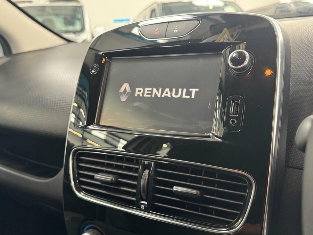Renault Clio Clio Iconic 25 Nav Tce Grey #31