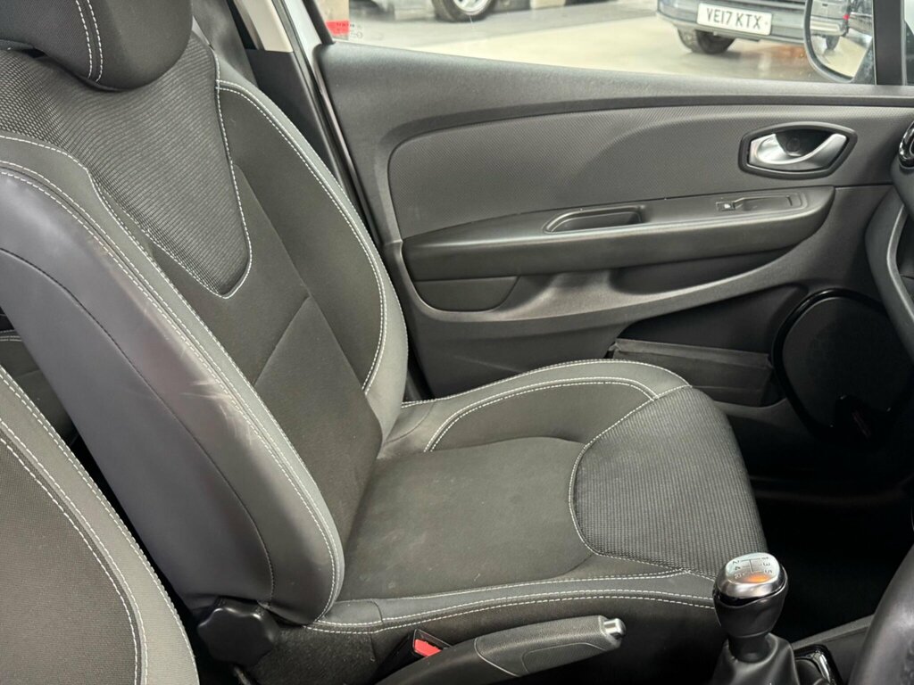 Renault Clio Clio Iconic 25 Nav Tce Grey #39