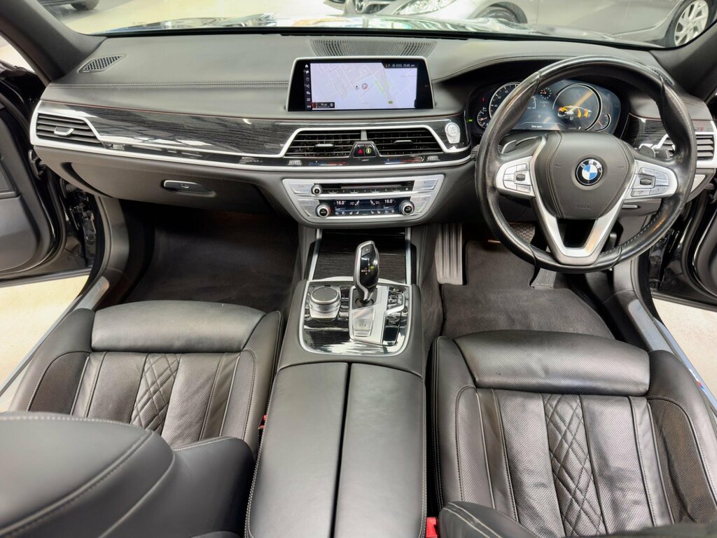 BMW 7 Series 740Li 4-Door Grey #40