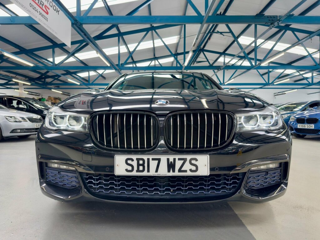 BMW 7 Series 740Li 4-Door Grey #23