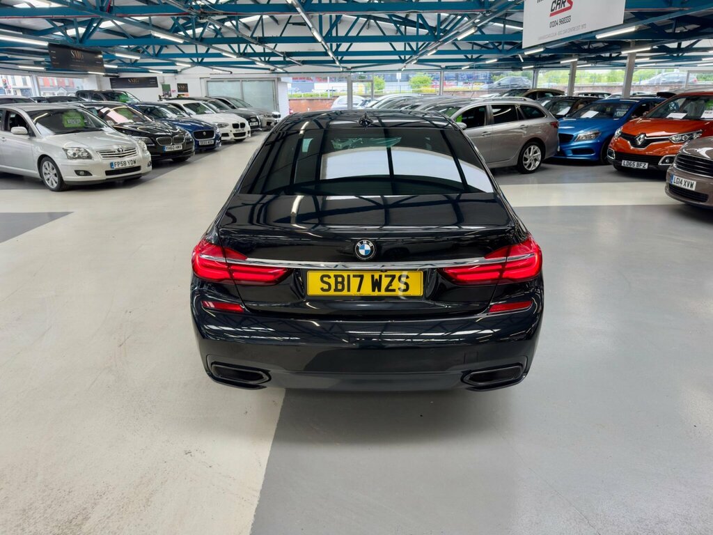 BMW 7 Series 740Li 4-Door Grey #8