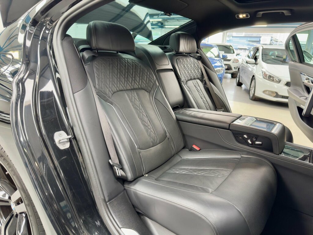 BMW 7 Series 740Li 4-Door Grey #47