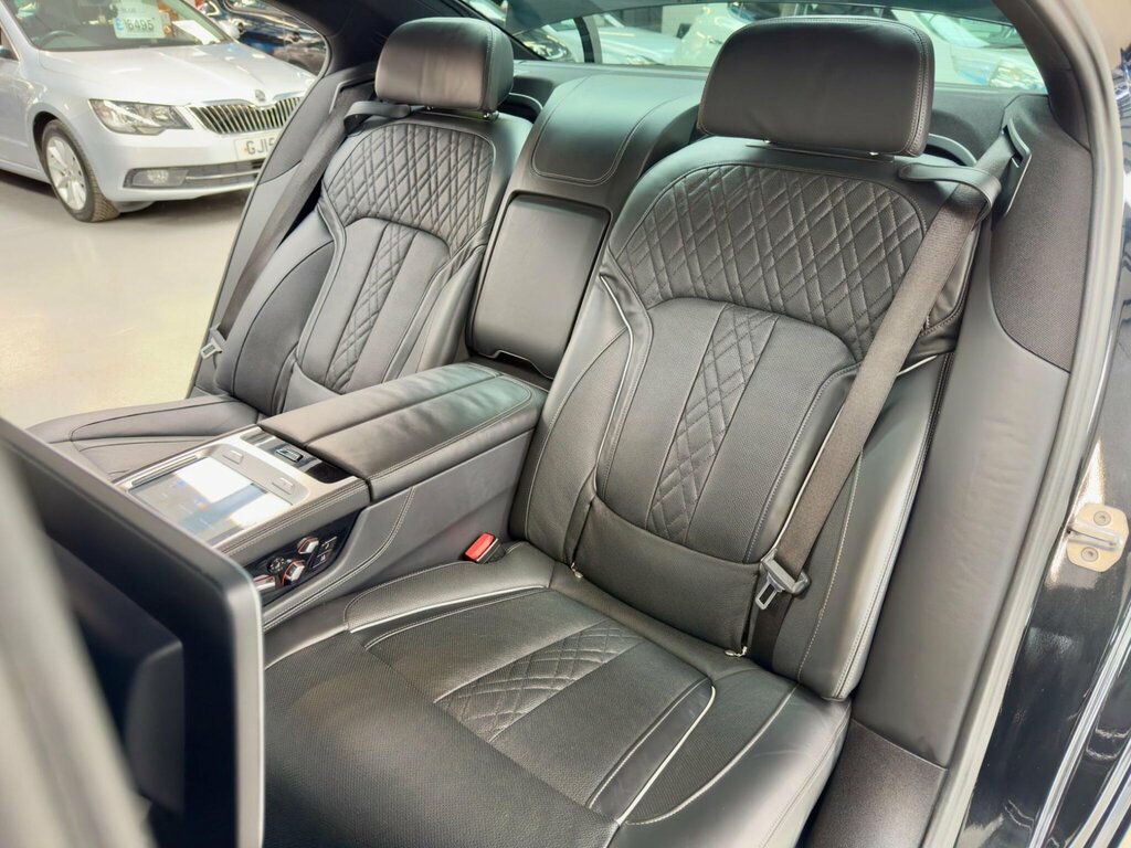 BMW 7 Series 740Li 4-Door Grey #52