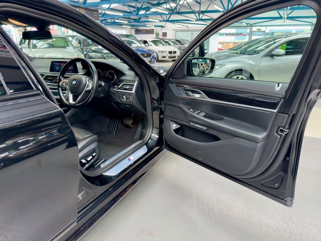 BMW 7 Series 740Li 4-Door Grey #31