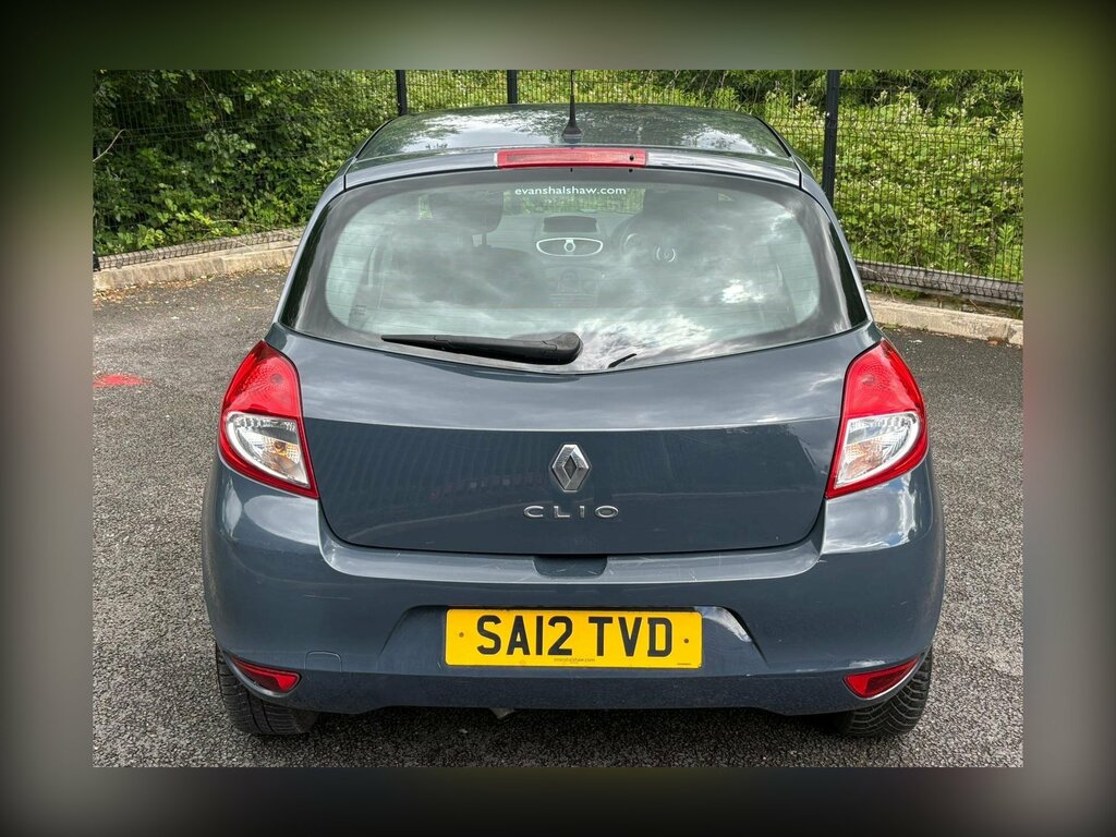 Renault Clio 1.5 Dynamique Tomtom Dci 88 Bhp Beige #10