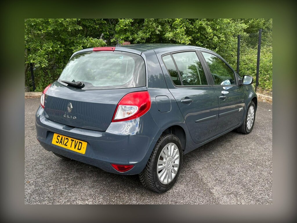 Renault Clio 1.5 Dynamique Tomtom Dci 88 Bhp Beige #11