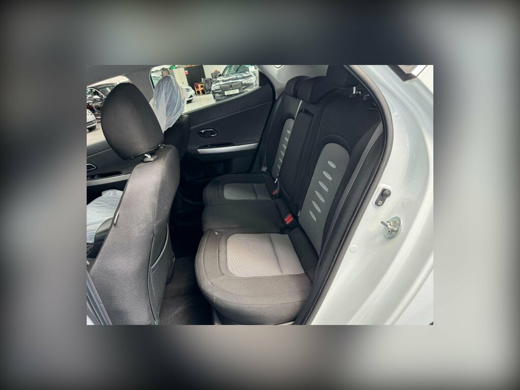 Kia Ceed Hatchback 1.6 Gdi Ecodynamics 3 Euro 5 Ss Silver #47
