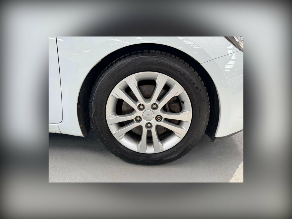 Kia Ceed Hatchback 1.6 Gdi Ecodynamics 3 Euro 5 Ss Silver #63