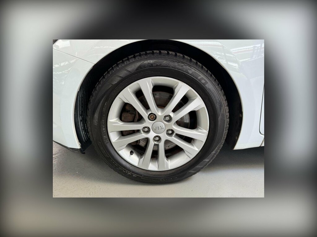 Kia Ceed Hatchback 1.6 Gdi Ecodynamics 3 Euro 5 Ss Silver #66