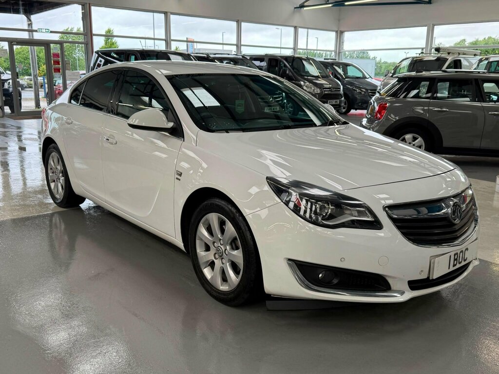 Vauxhall Insignia 1.6 Cdti Ecoflex Sri Euro 6 Ss White