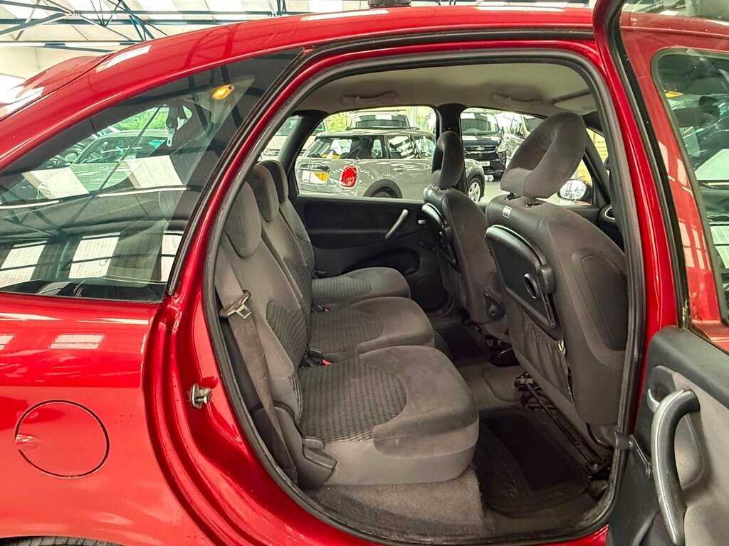 Citroen Xsara Picasso 1.6I 16V Desire Silver #11