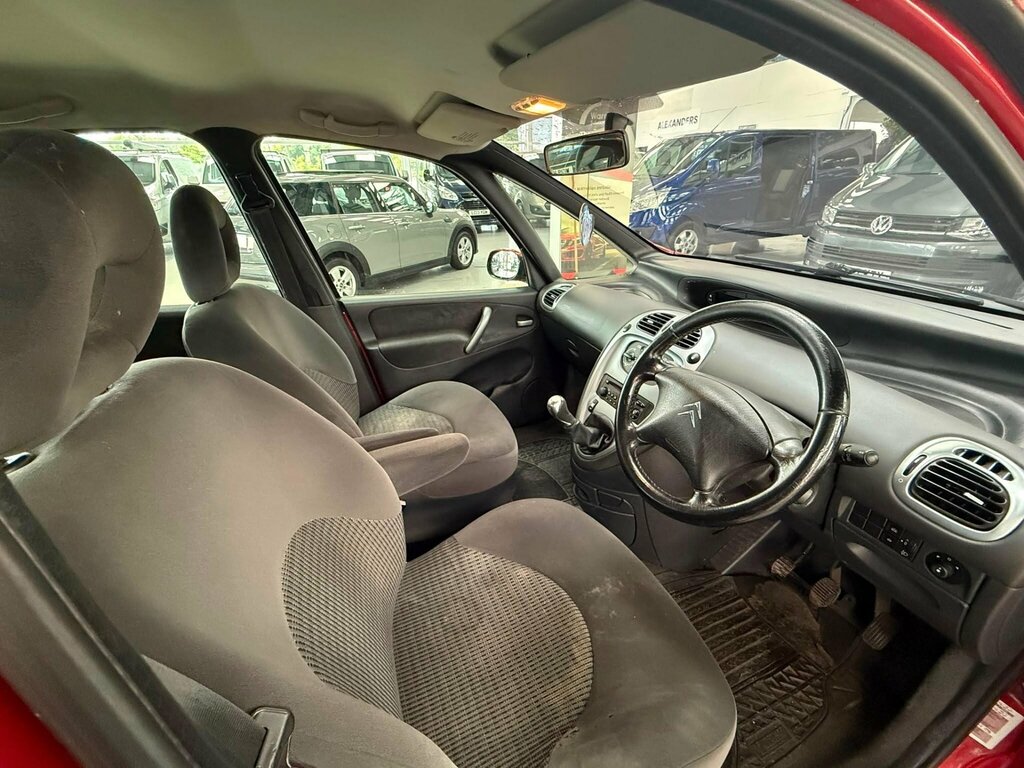 Citroen Xsara Picasso 1.6I 16V Desire Silver #9