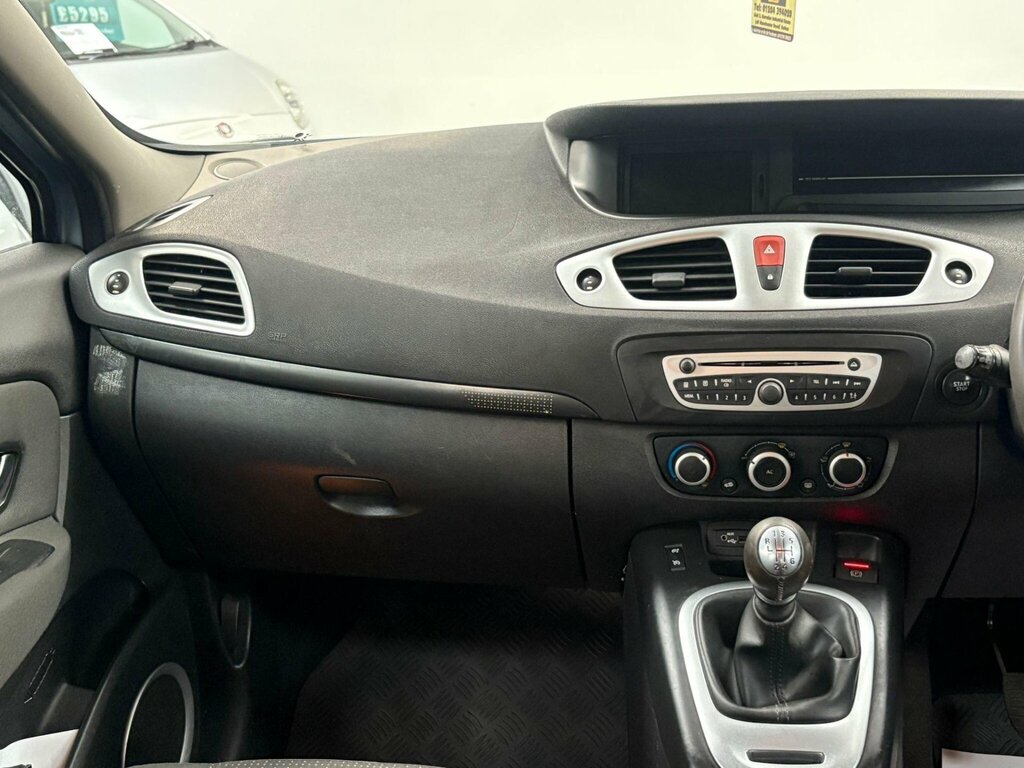Renault Scenic Mpv 1.6 Vvt Dynamique Euro 5 201010 Blue #17