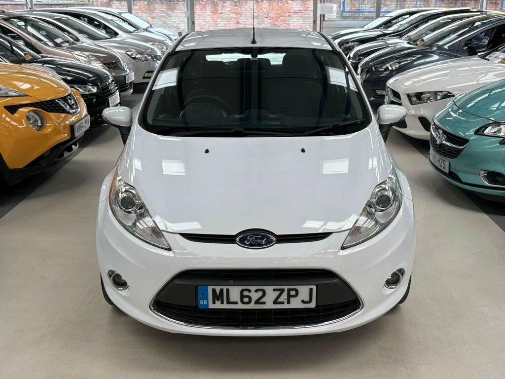 Ford Fiesta 1.25 Zetec Euro 5 White #2