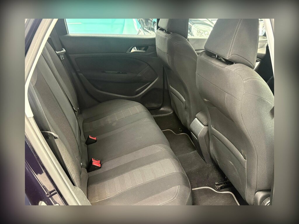 Peugeot 308 SW Active Silver #23