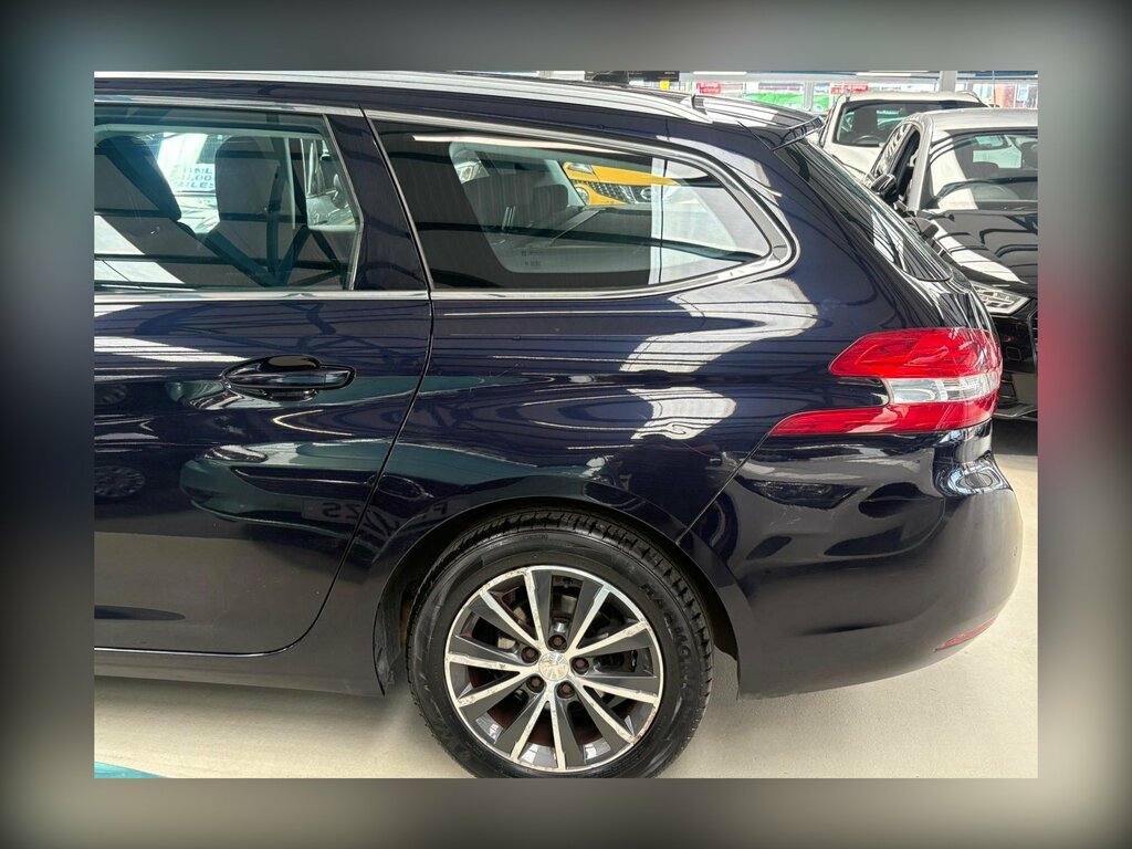 Peugeot 308 SW Active Silver #28