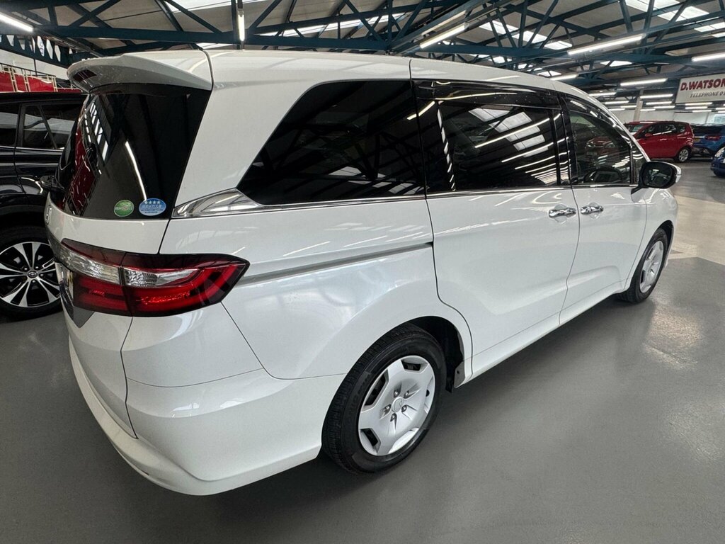 Honda Odyssey 2.4 Executive - Every Extra Very Low Mls  #17