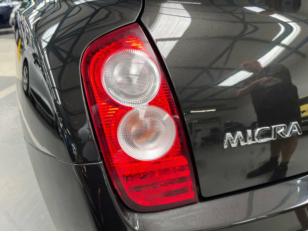 Nissan Micra 1.4 16V Active Luxury Silver #27