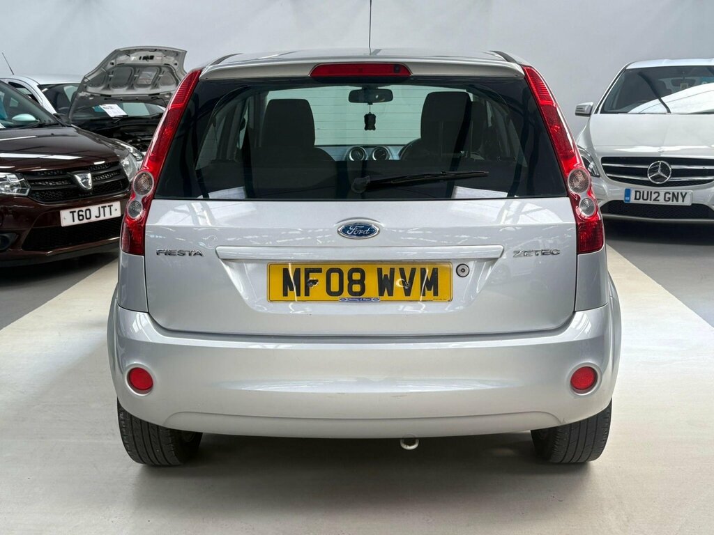 Ford Fiesta 1.4 Zetec Climate Silver #4