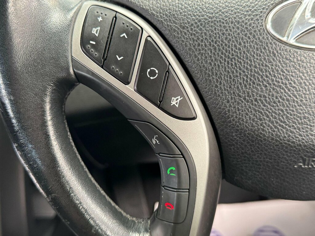 Hyundai I30 1.4 Comfort 108 Bhp Blue #37