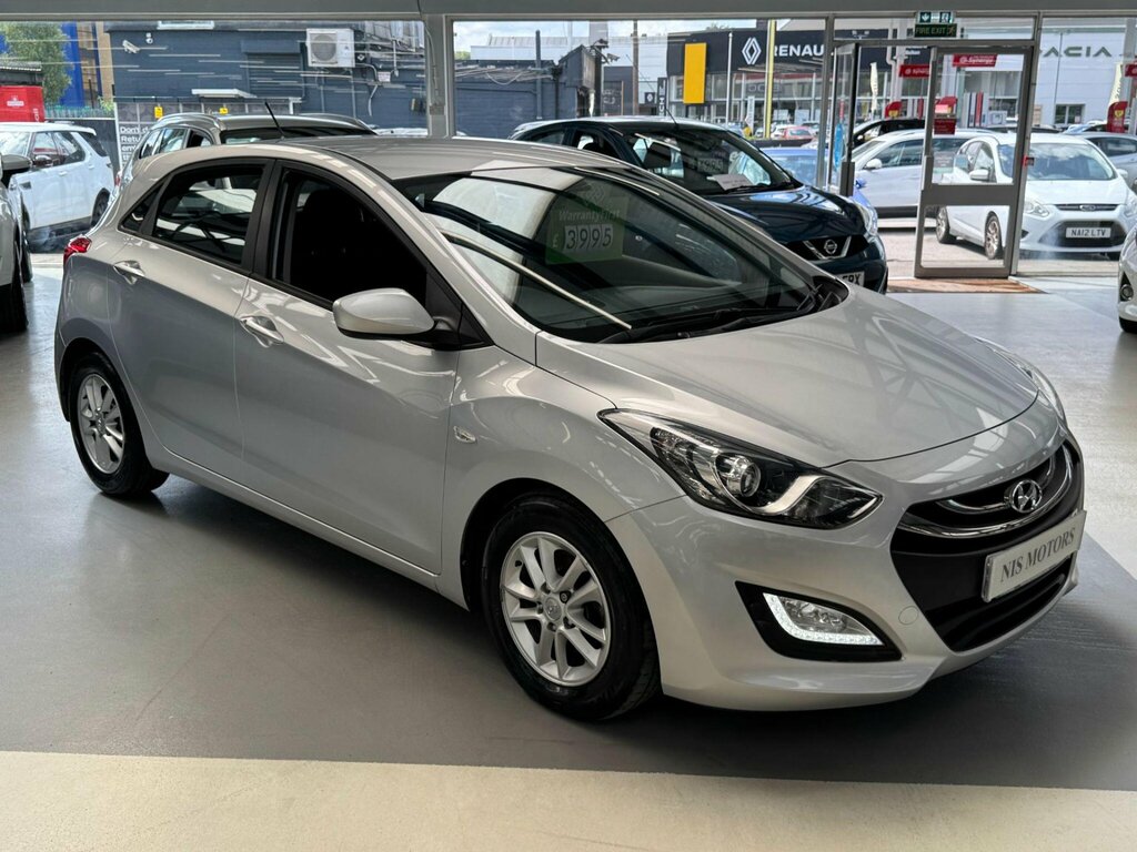 Hyundai I30 1.6 Crdi Blue Drive Active Euro 5 Ss Silver #4