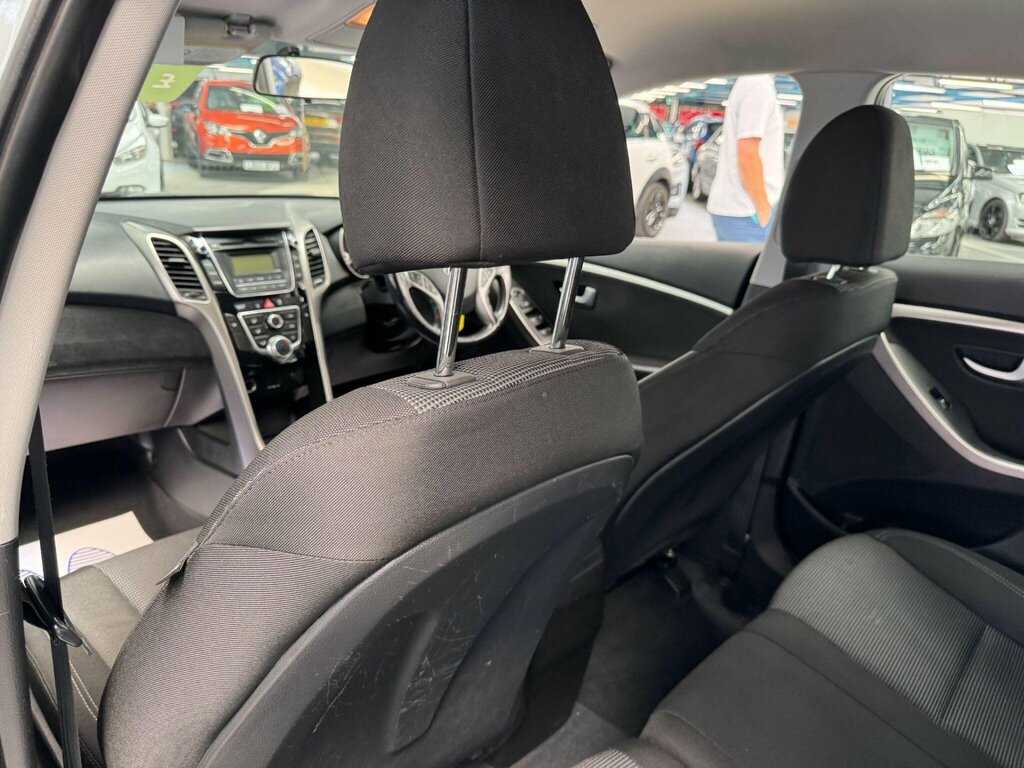 Hyundai I30 1.4 Comfort 108 Bhp Blue #52