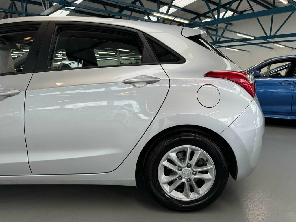 Hyundai I30 1.4 Comfort 108 Bhp Blue #12