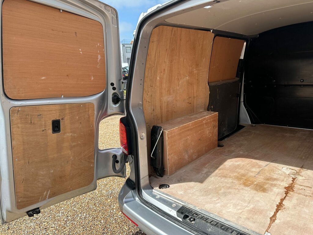 Volkswagen Transporter Mpv Blue #12