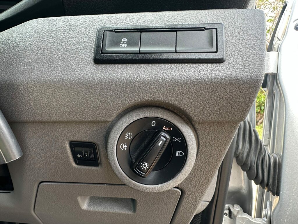 Volkswagen Transporter Mpv Blue #22
