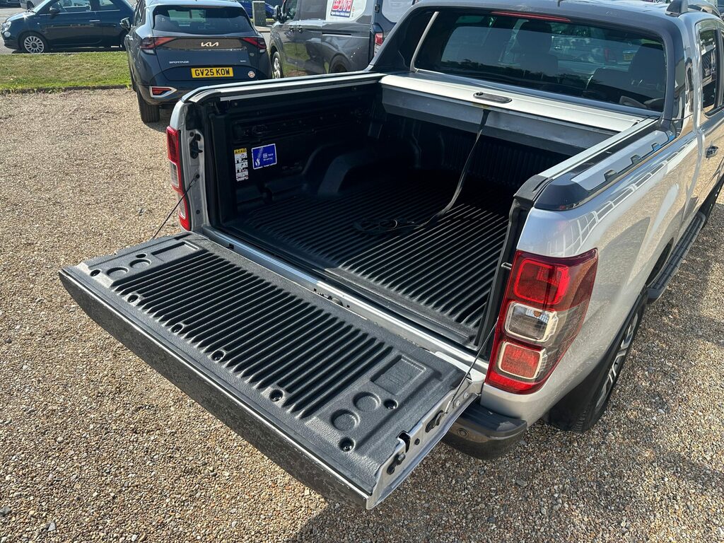 Ford Ranger Pick Up Double Cab Wildtrak 2.0 Ecoblue 213  #4