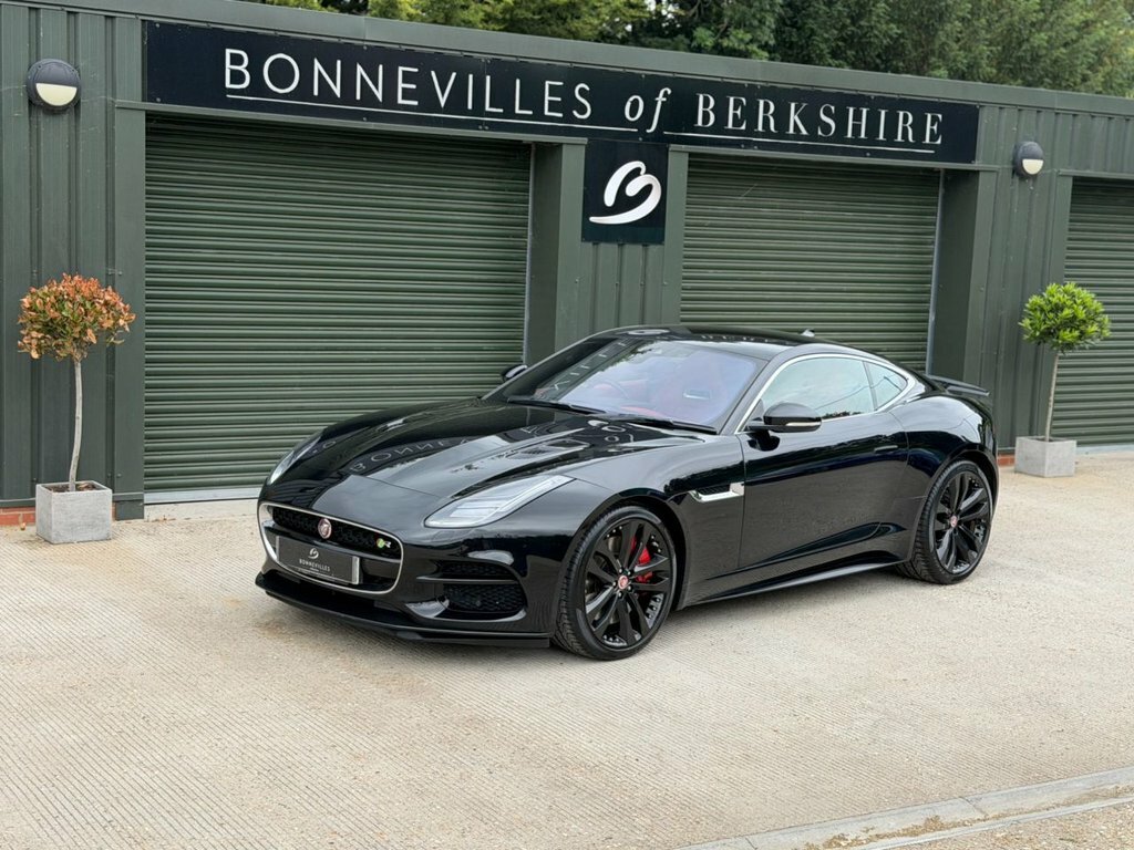 Jaguar F-Type 5L R Black