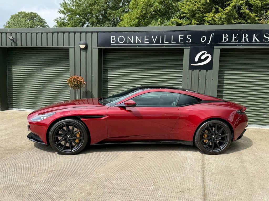 Aston Martin DB11 4L Null Red #6