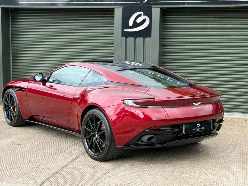 Aston Martin DB11 4L Null Red #2
