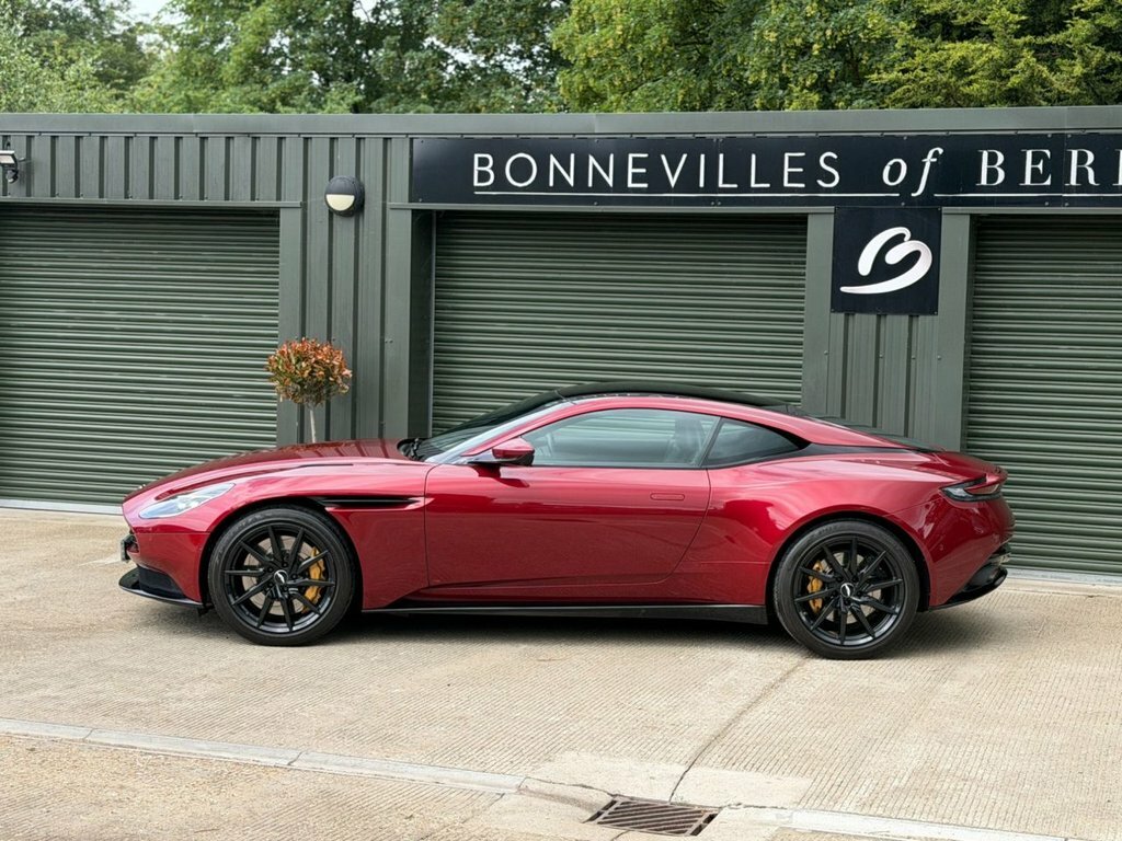 Aston Martin DB11 4L Null Red #3