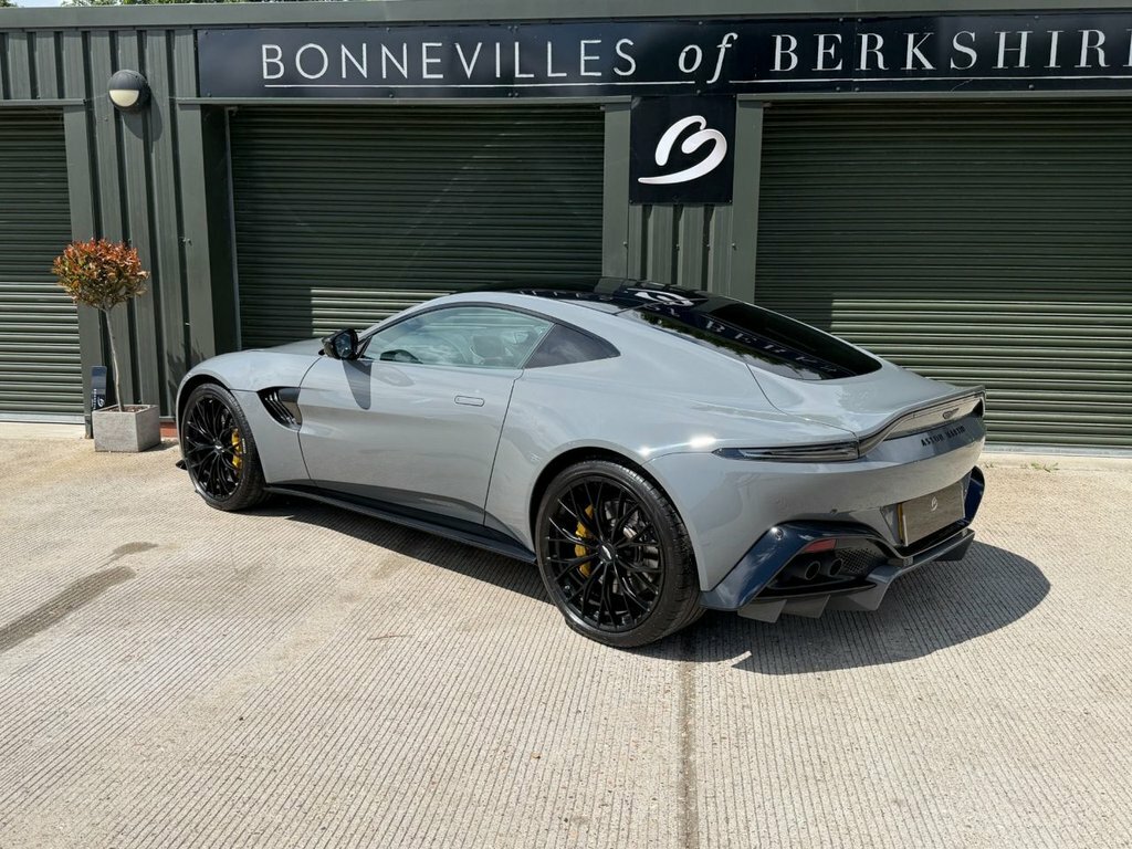 Aston Martin Vantage 4.0 V8 Coupe Euro 6 510 Ps Silver #27