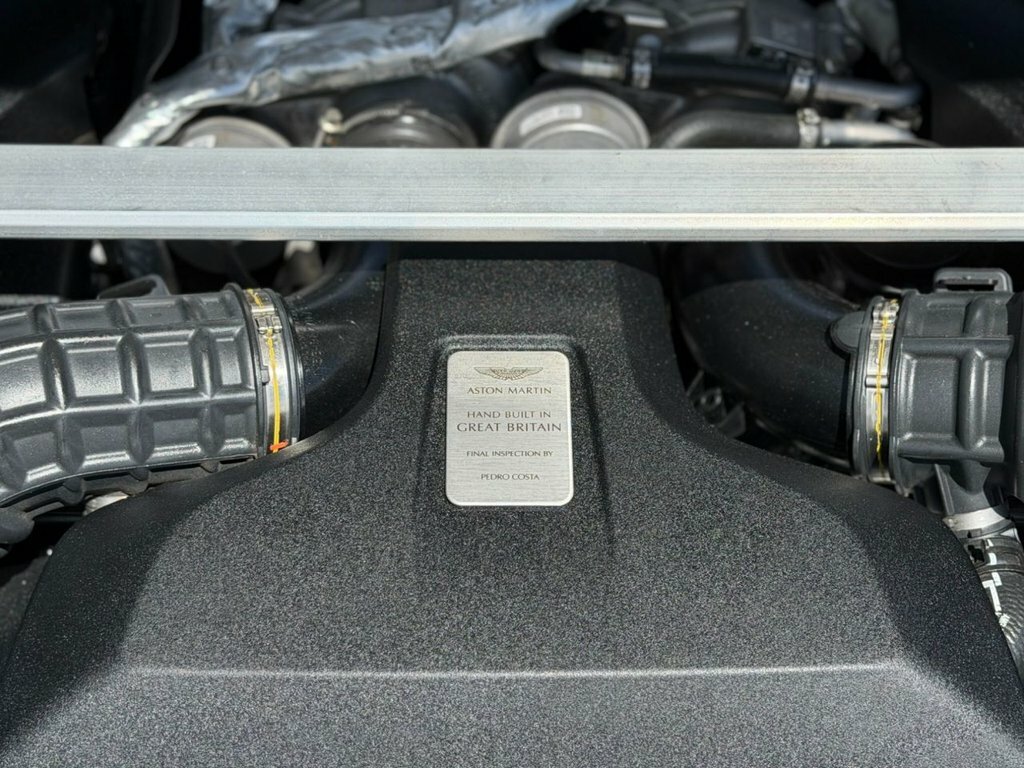 Aston Martin Vantage 4.0 V8 Coupe Euro 6 510 Ps Silver #18