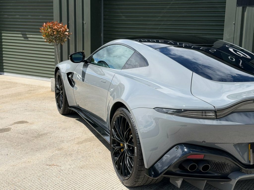 Aston Martin Vantage 4.0 V8 Coupe Euro 6 510 Ps Silver #25