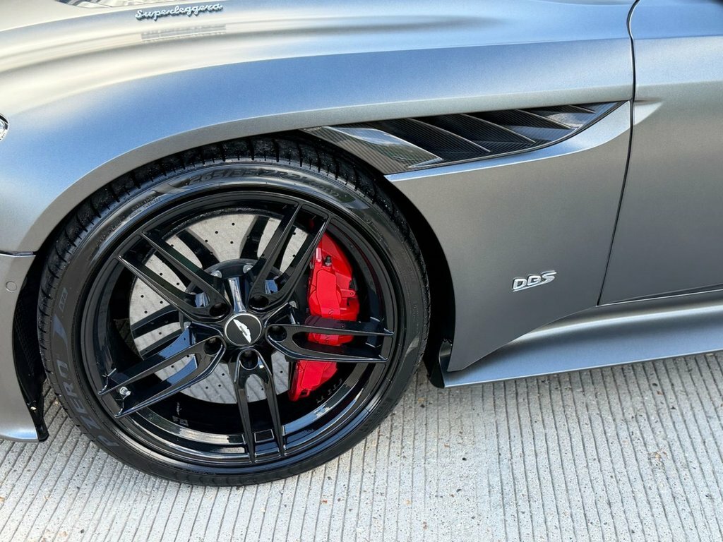 Aston Martin DBS V12 Black #20