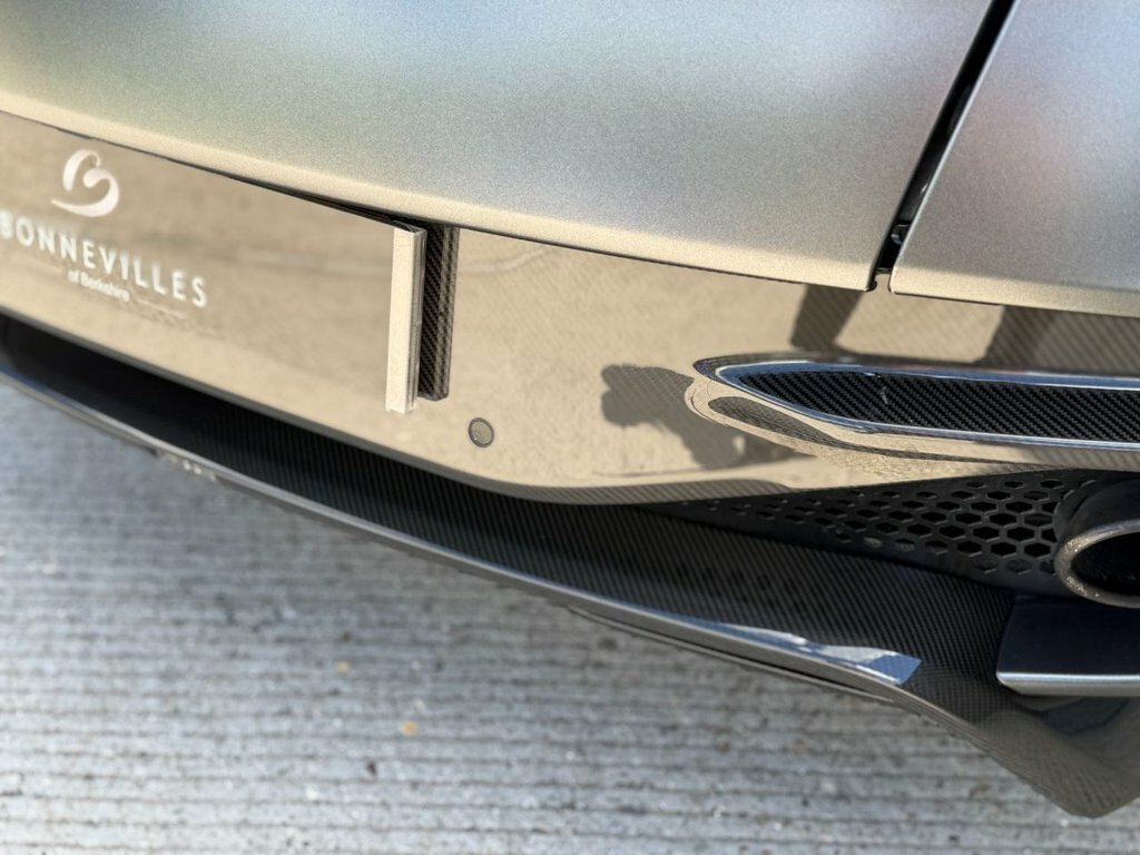 Aston Martin DBS V12 Black #33