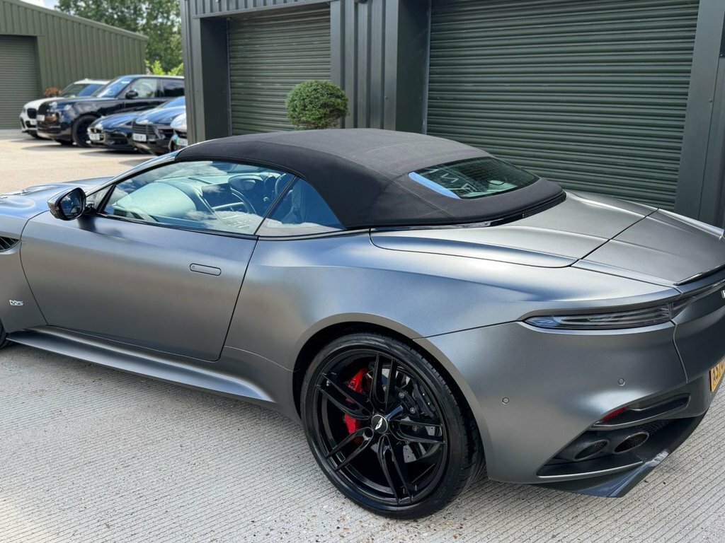 Aston Martin DBS 5.2L Superleggera Silver #5