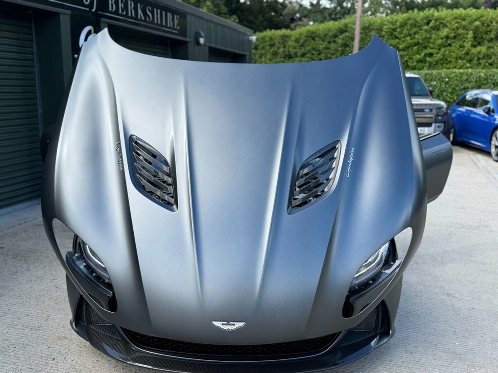 Aston Martin DBS V12 Black #25