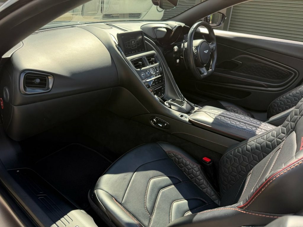 Aston Martin DBS V12 Black #39