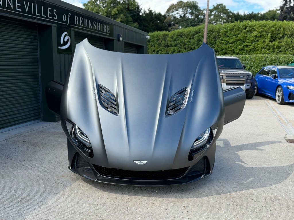 Aston Martin DBS V12 Black #24