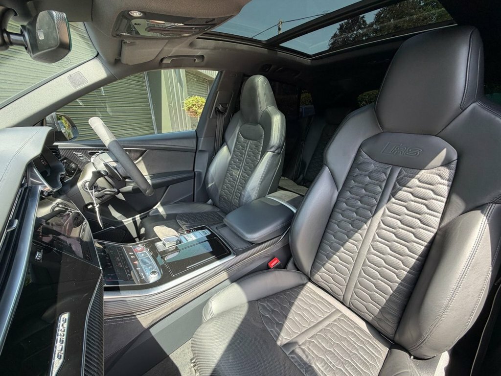 Audi RSQ8 4L Carbon Black Black #2