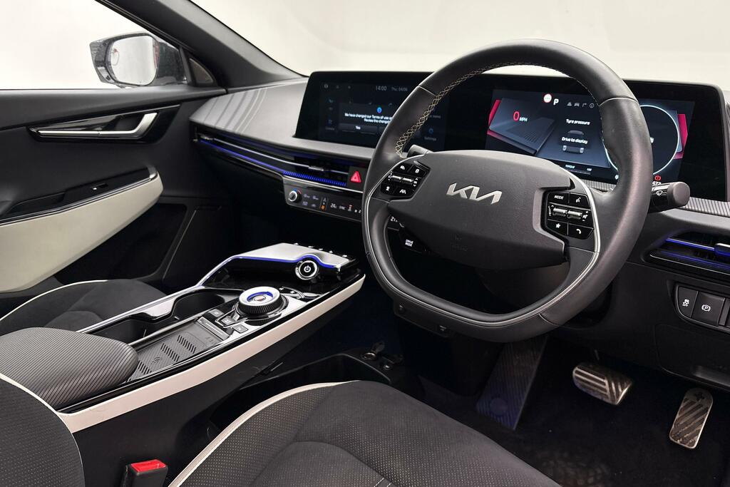 Kia EV6 77.4 Kwh Gt-line S White #6
