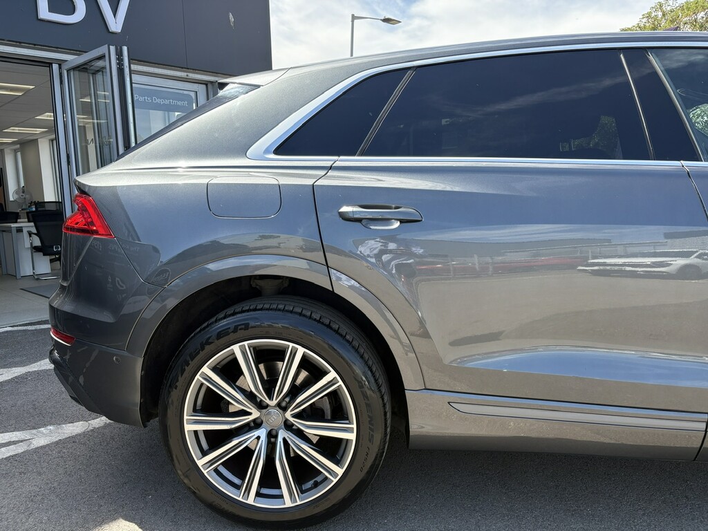Audi Q8 3.0 Tdi V6 50 S Line Suv Tiptronic Quat Grey #3