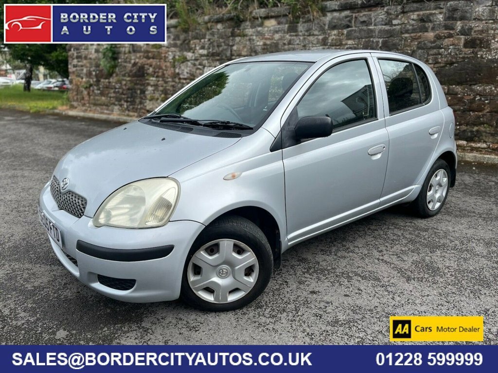 Toyota Yaris 1L T3 Silver