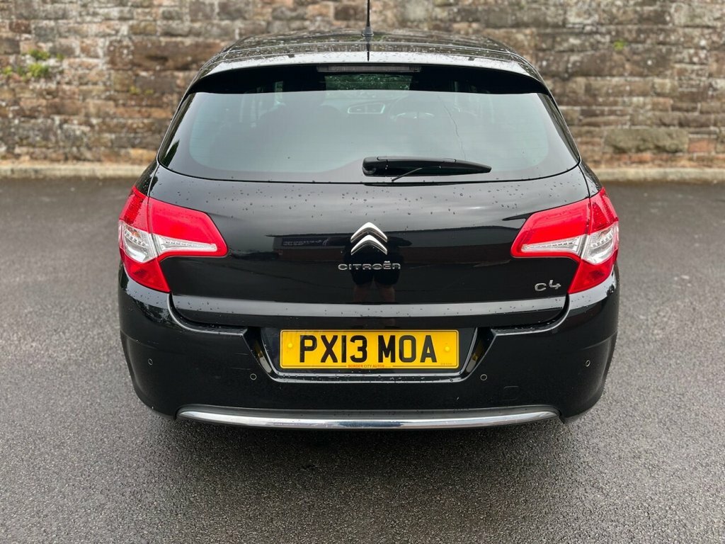 Citroen C4 Hatchback White #6