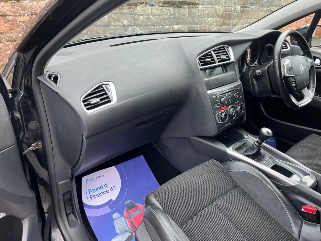 Citroen C4 Hatchback White #10
