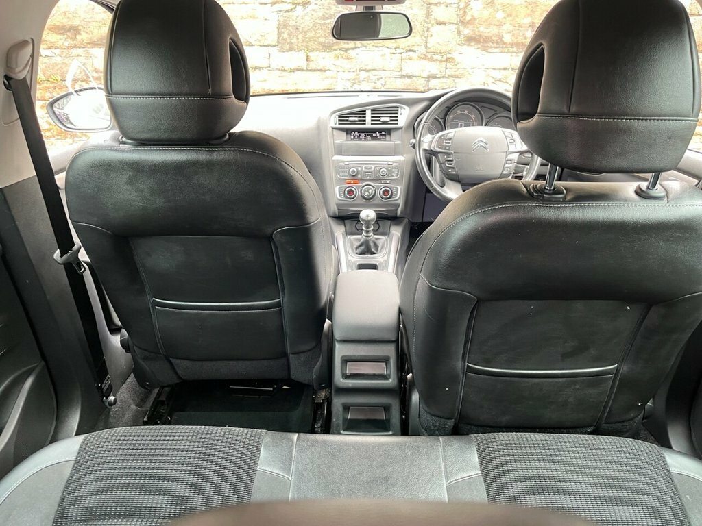 Citroen C4 Hatchback White #9